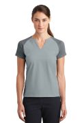 Nike Golf Ladies Dri-FIT Stretch Woven V-Neck Top. 838960