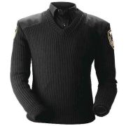 Black Fleece Lined V-Sweater CLASSIC V-NECK SWEATER